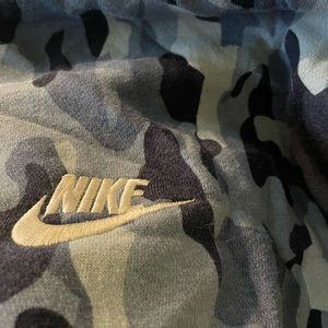 Men’s 3XL Nike Camo Hoodie